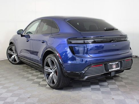 Used 2025 Porsche Macan Turbo Electric image 3