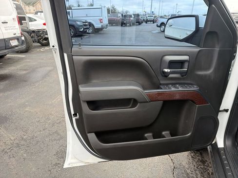 Used 2014 GMC Sierra 1500 SLE w/ SLE Value Package image 12