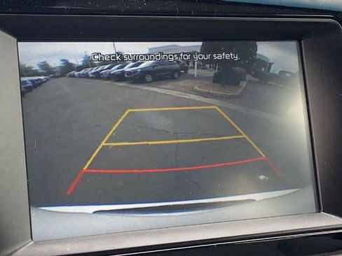 Used 2018 Kia Niro LX image 10