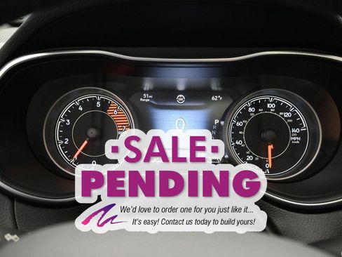 Used 2019 Jeep Cherokee Limited w/ Luxury Group image 26