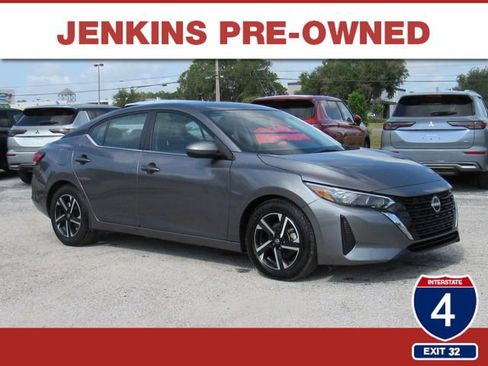 Used 2024 Nissan Sentra SV FWD image 1