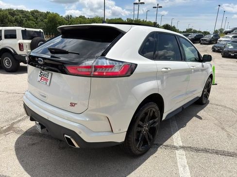 Used 2022 Ford Edge ST w/ Equipment Group 401A AWD/4WD image 7