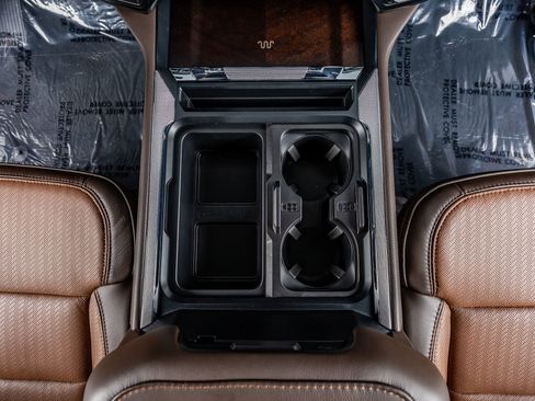 Used 2024 Ford F250 King Ranch w/ Chrome Package image 28