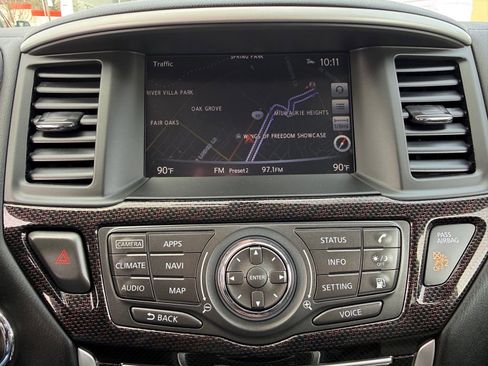 Used 2019 Nissan Pathfinder SL AWD/4WD image 37