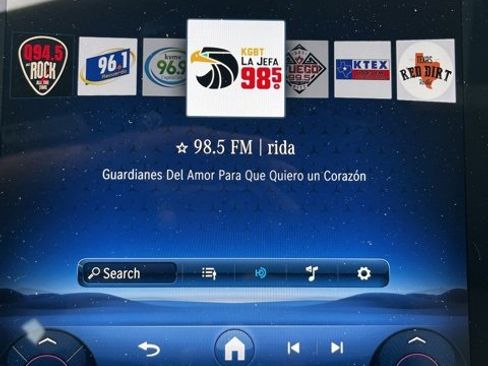 New 2025 Mercedes-Benz C 300 Sedan image 10