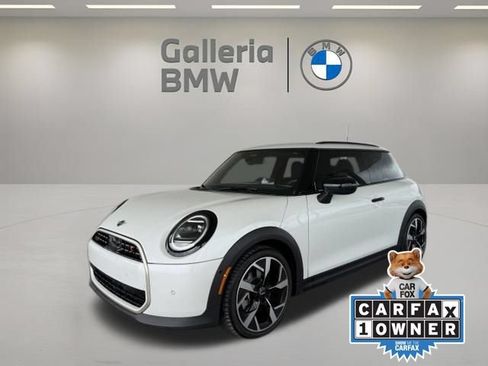 Used 2025 MINI Cooper S FWD image 1