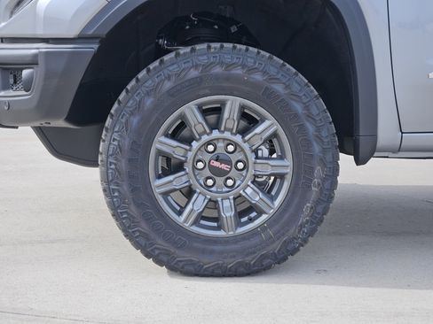 New 2026 GMC Sierra 1500 AT4X image 7