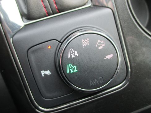 Used 2020 Chevrolet Blazer RS w/ LPO, Floor Liner Package image 17