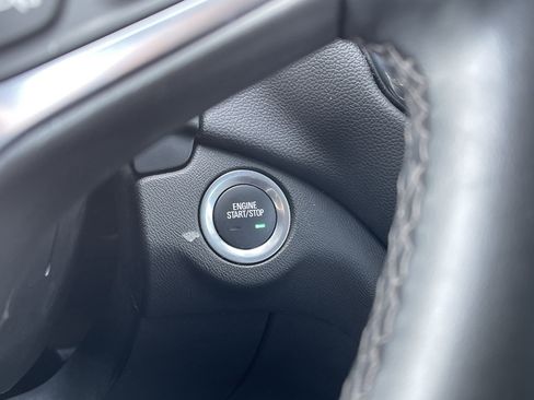 Used 2024 Chevrolet Equinox LT image 20