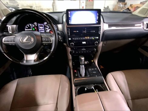 Used 2023 Lexus GX 460 Premium image 15
