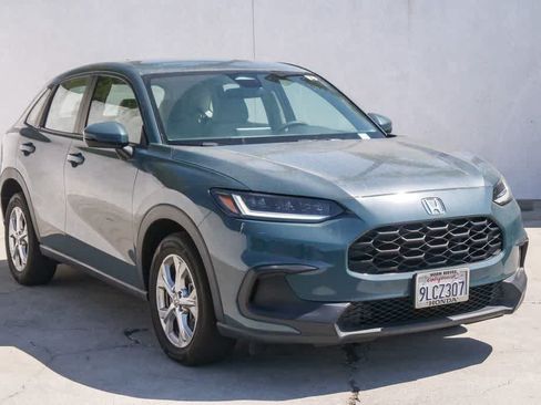 Used 2024 Honda HR-V LX image 3