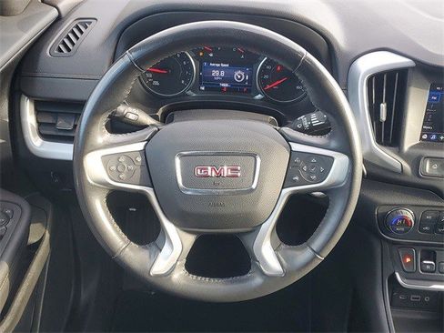 Certified 2020 GMC Terrain SLE w/ Driver Convenience Package image 9