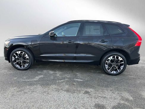 New 2026 Volvo XC60 T8 Plus w/ Protection Package Premier image 6