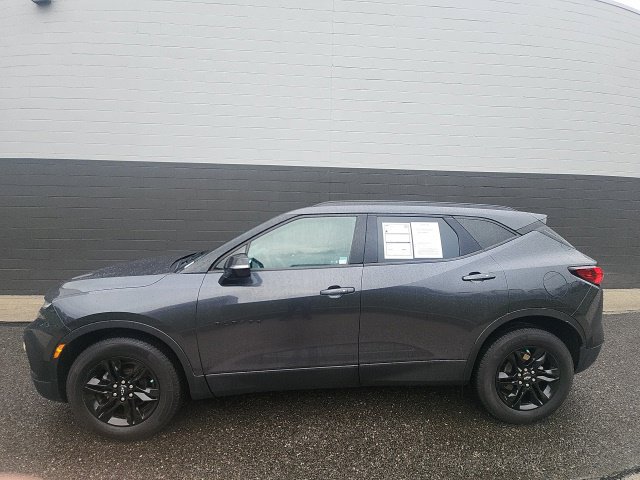 Used 2022 Chevrolet Blazer LT w/ Sound & Technology Package AWD/4WD image 3