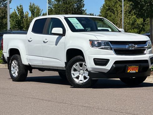 Used 2018 Chevrolet Colorado LT RWD image 2