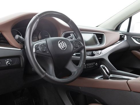 Used 2019 Buick Enclave Avenir w/ Avenir Technology Package AWD/4WD image 23