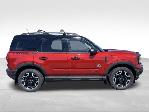 Used 2022 Ford Bronco Sport Outer Banks w/ Tech Package AWD/4WD image 30