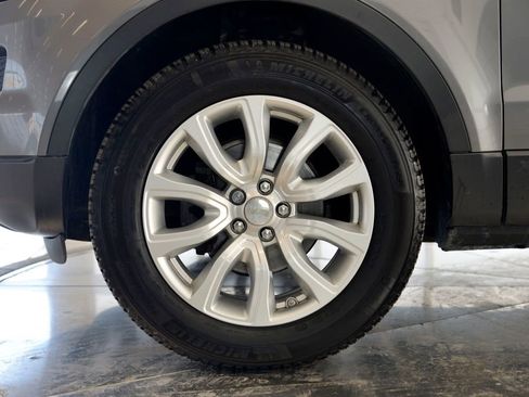 Used 2015 Land Rover Range Rover Evoque Pure image 10