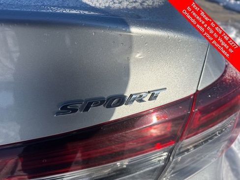 Used 2025 Honda Civic Sport image 9
