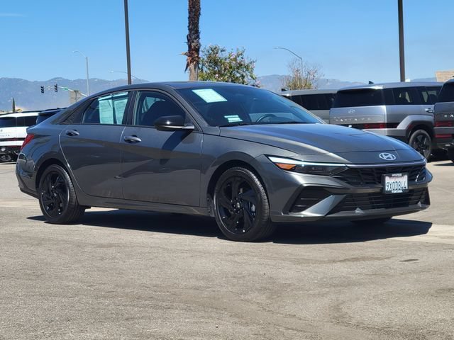 Certified 2026 Hyundai Elantra Sport w/ Cargo Package FWD image 34