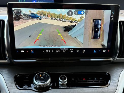 New 2026 Ford Expedition Max Platinum w/ Driver's Package image 40