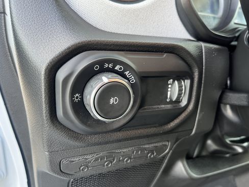 Used 2024 Jeep Wrangler Sport AWD/4WD image 16