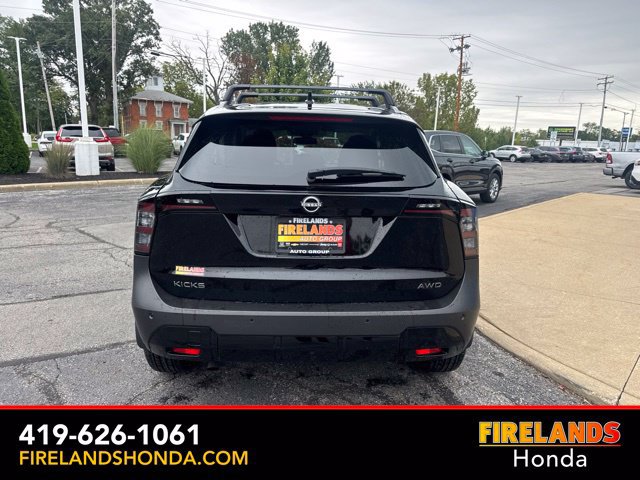 Used 2026 Nissan Kicks SV w/ Cold Weather Package AWD/4WD image 4