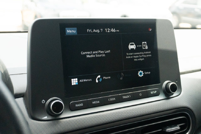 Used 2023 Hyundai Kona SEL w/ Cargo Package FWD image 30