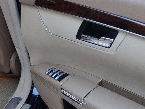 Used 2008 Mercedes-Benz S 550 image 27