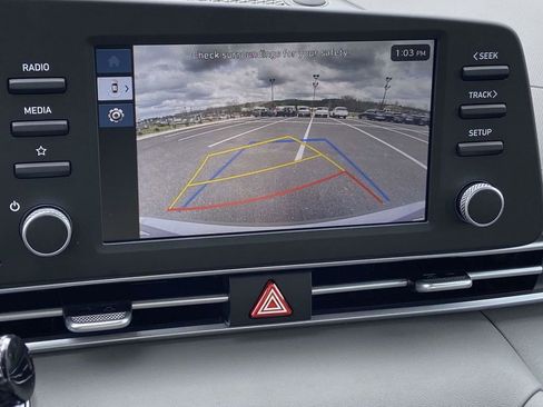 Used 2025 Hyundai Elantra Sport image 23