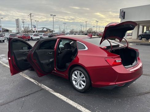 Used 2024 Chevrolet Malibu LT image 15