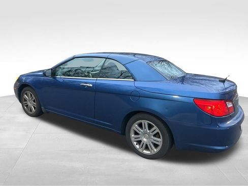 Used 2009 Chrysler Sebring Limited image 3