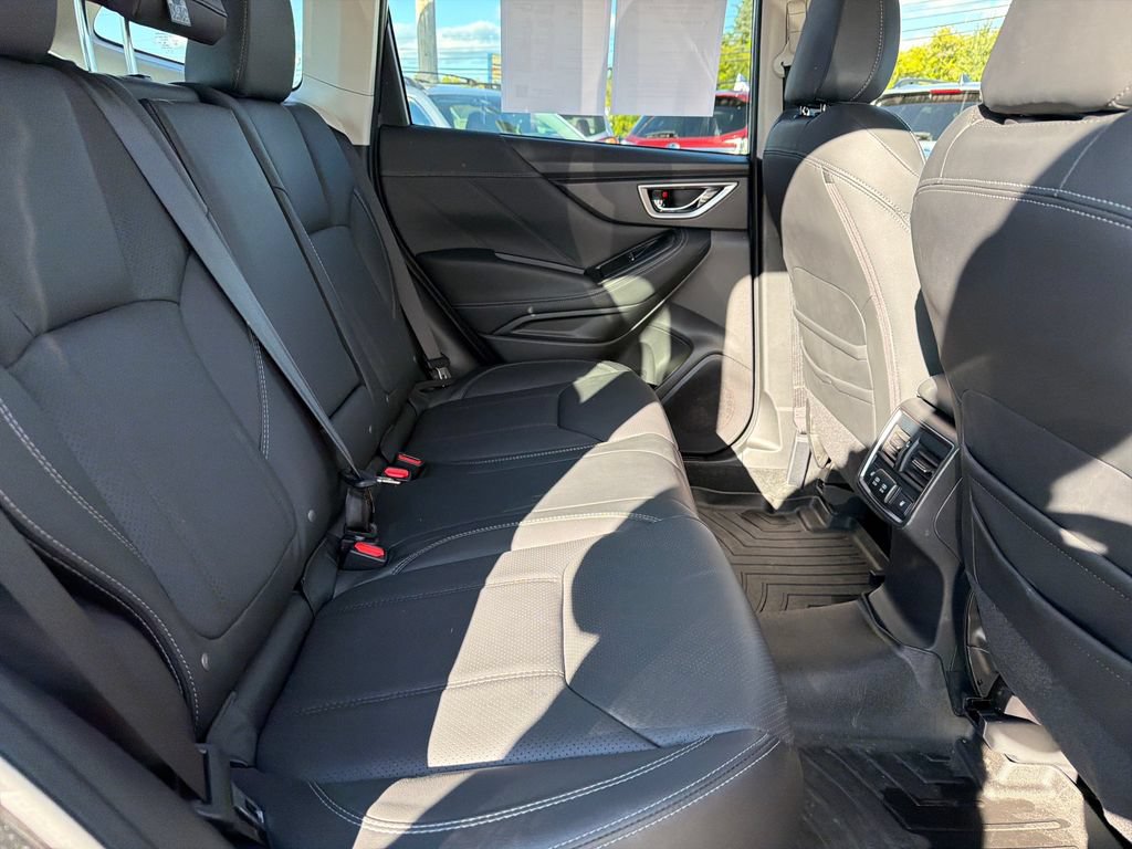 Certified 2023 Subaru Forester Touring AWD/4WD image 37