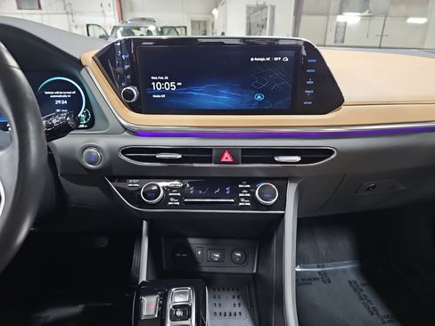 Used 2023 Hyundai Sonata Limited w/ Cargo Package image 20