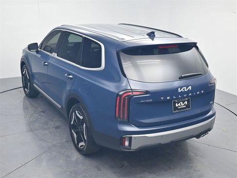 Certified 2023 Kia Telluride EX image 50