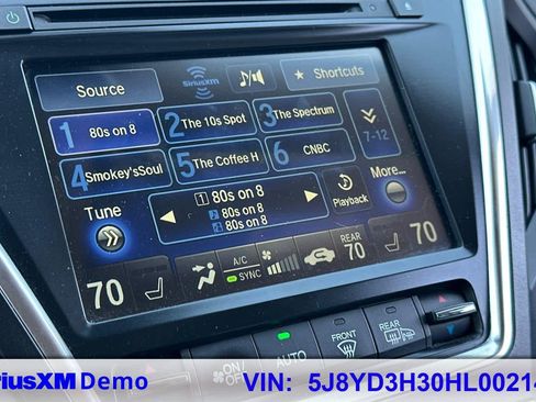 Used 2017 Acura MDX FWD image 30