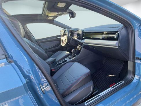New 2026 Volkswagen Jetta GLI Autobahn FWD image 27