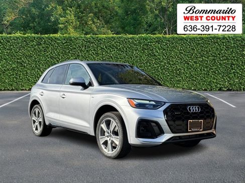 Used 2025 Audi Q5 2.0T Premium w/ Convenience Plus Package image 1