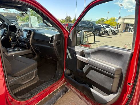 Used 2020 Ford F150 XLT w/ Equipment Group 302A Luxury AWD/4WD image 29