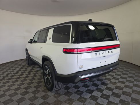 Used 2024 Rivian R1S Adventure AWD/4WD image 3