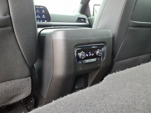 Used 2025 Chevrolet Tahoe LT w/ Comfort Package RWD image 20