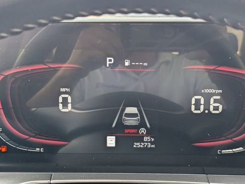 Used 2024 Kia Telluride LX image 24