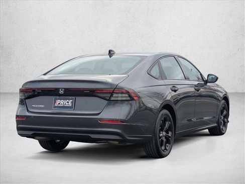 Used 2025 Honda Accord SE image 5