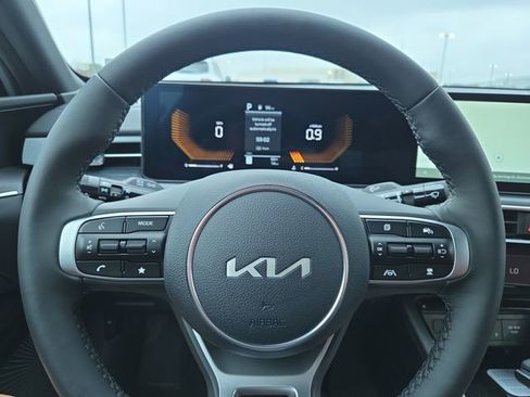 New 2026 Kia K5 GT-Line image 9
