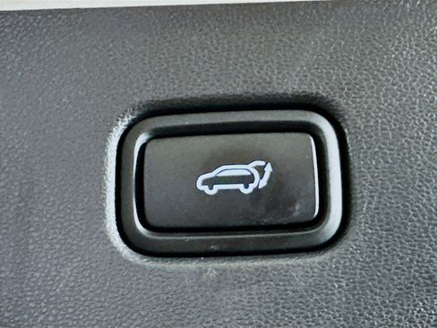 Used 2025 Hyundai Tucson SEL AWD/4WD image 28