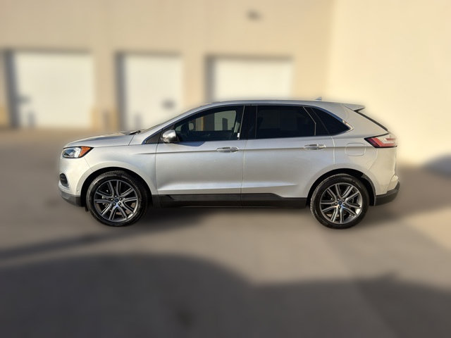 Used 2019 Ford Edge Titanium w/ Equipment Group 301A AWD/4WD image 12