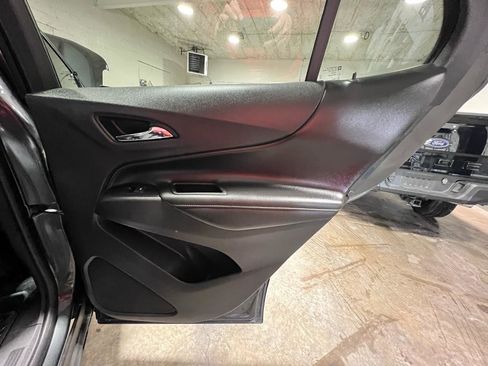 Used 2020 Chevrolet Equinox Premier image 29