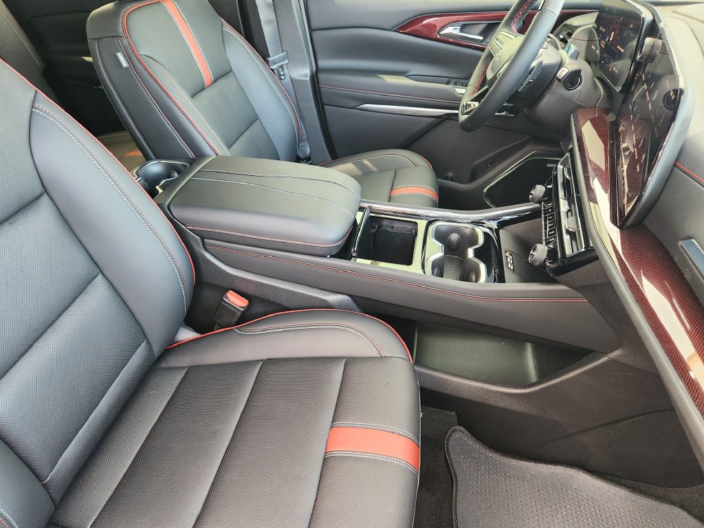 New 2027 Chevrolet Traverse RS AWD/4WD image 10