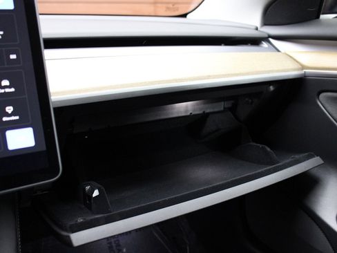 Used 2022 Tesla Model 3 Long Range image 14