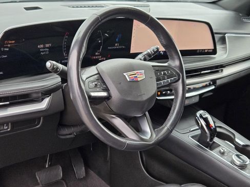 Used 2024 Cadillac XT4 Premium Luxury AWD/4WD image 21